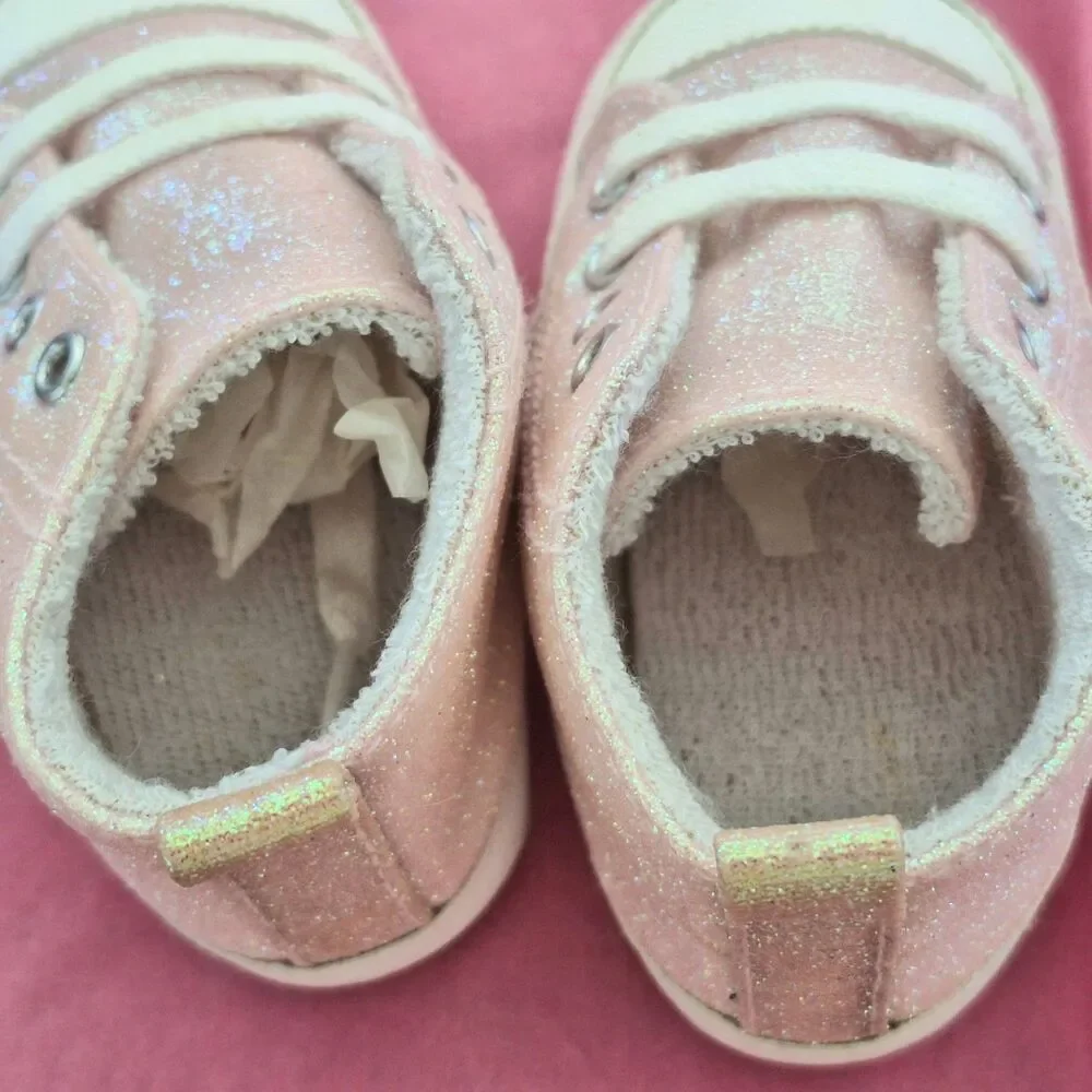 Baby Deer Pink Glitter High Tops Soft Sole Shoes size 2 New without Box